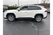 $26153 : Toyota RAV4 2022 XLE 4dr SUV thumbnail