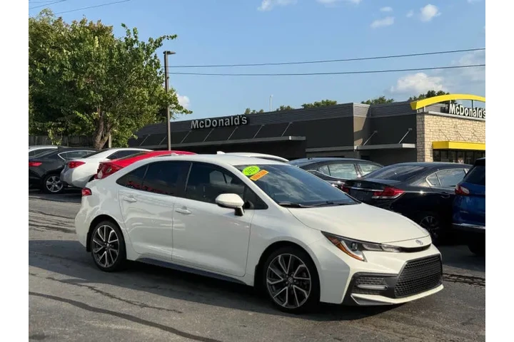 $14995 : 2020 Corolla SE image 5