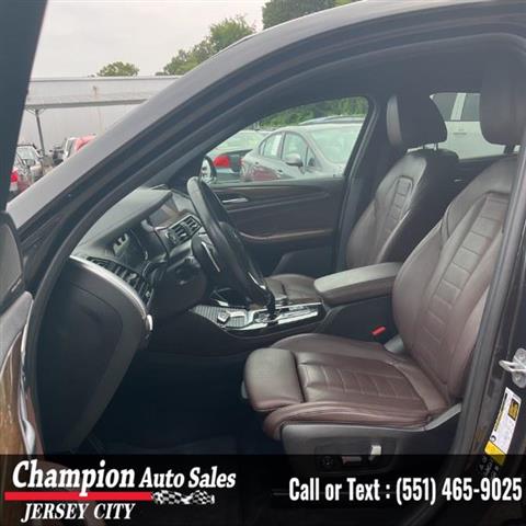 Used 2019 X4 M40i Sports Acti image 4