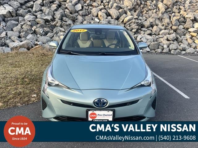$21344 : PRE-OWNED 2017 TOYOTA PRIUS T image 2