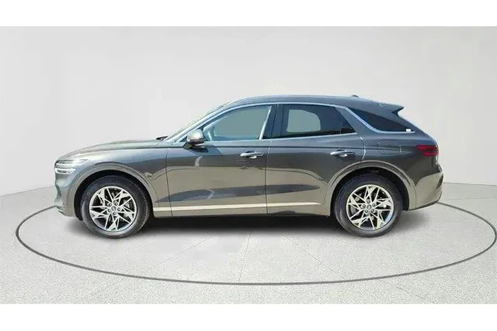 $38498 : Genesis GV70 2025 AWD 2.5T S image 7