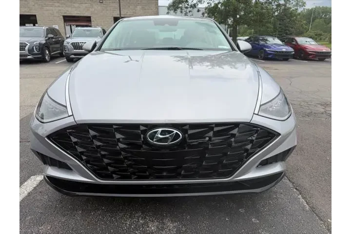$22166 : Hyundai SONATA 2023 SEL 4dr image 2