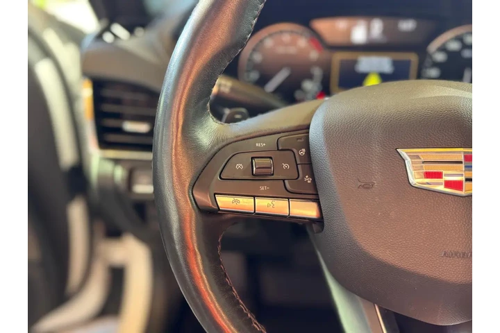 2023 CT5 Luxury image 9