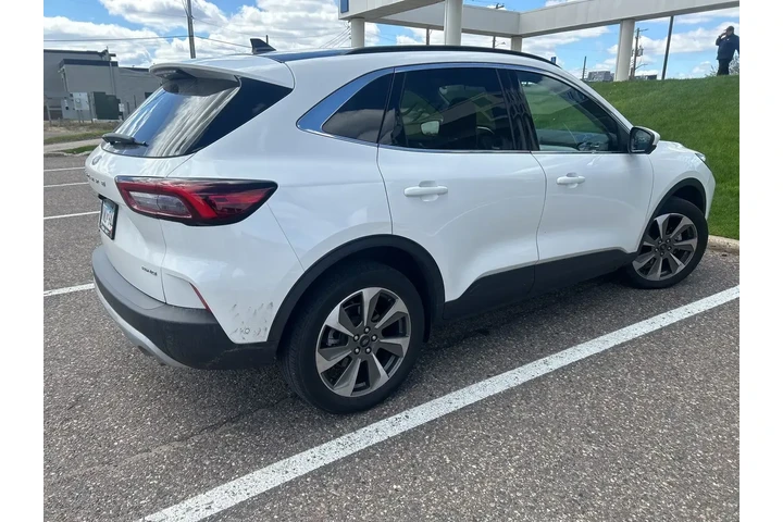$27899 : Ford Escape 2023 AWD Platinu image 4