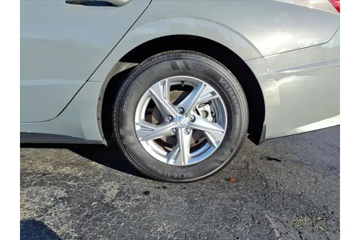 $19742 : Hyundai SONATA 2023 SE 4dr S image 7