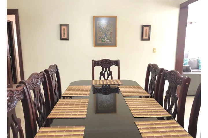 $850 : *Apartamento amueblado familia image 4