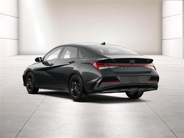 $23640 : New 2024 Hyundai ELANTRA SEL image 5