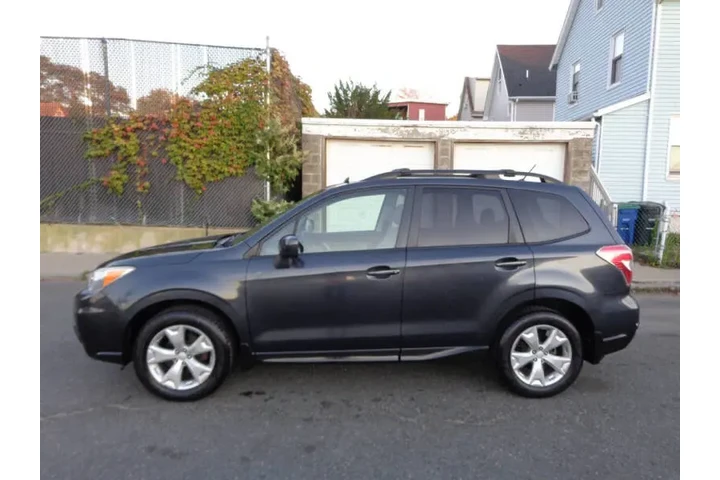 $10950 : 2014 Forester 2.5i Limited image 6