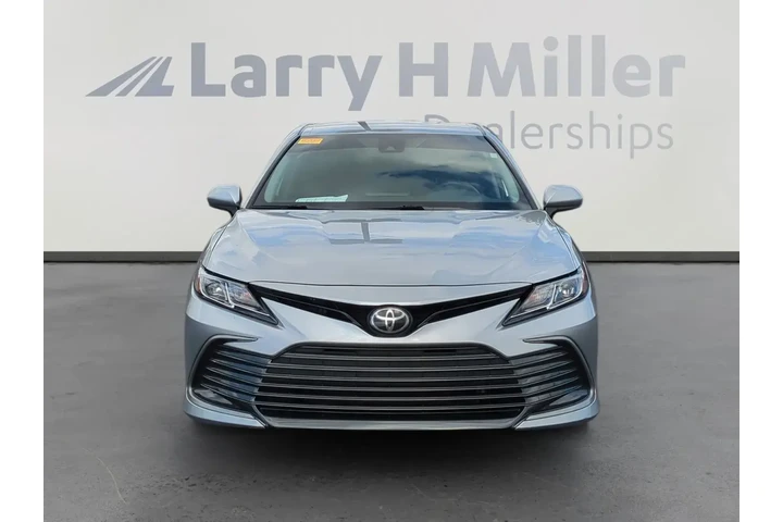 Toyota Camry 2022 LE 4dr Sed image 8