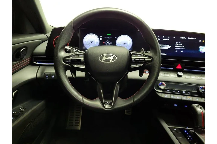 $25998 : Hyundai ELANTRA 2024 N Line image 10