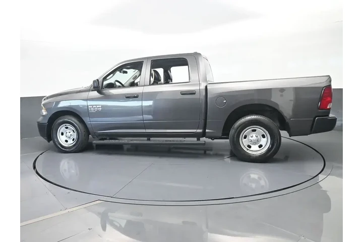 $23990 : Ram 1500 Classic 2021 4x2 Tr image 3