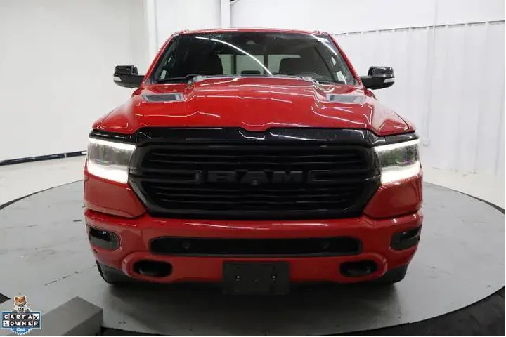 $33943 : Ram 1500 2021 4x4 Laramie 4d image 7