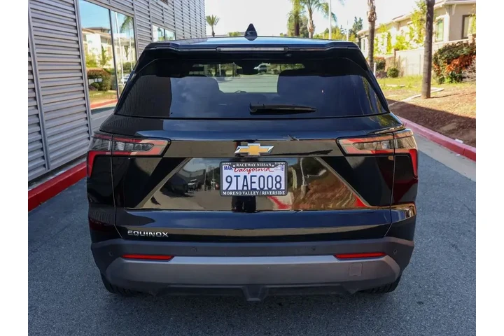 $23471 : Chevrolet Equinox 2025 LT 4d image 5