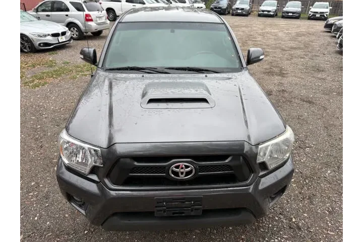 $15995 : 2015 Tacoma PreRunner V6 image 3