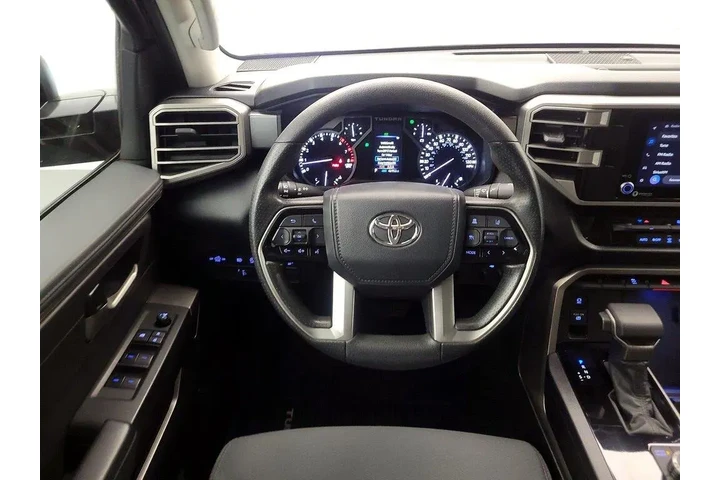 $37998 : Toyota Tundra 2022 4x2 SR5 4 image 10