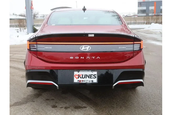 $20990 : Hyundai SONATA 2024 AWD SEL image 8