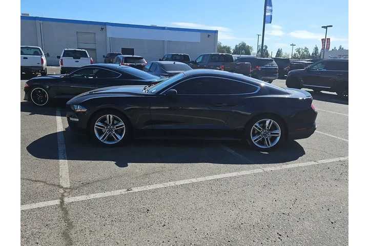 $18000 : Ford Mustang 2021 EcoBoost P image 5