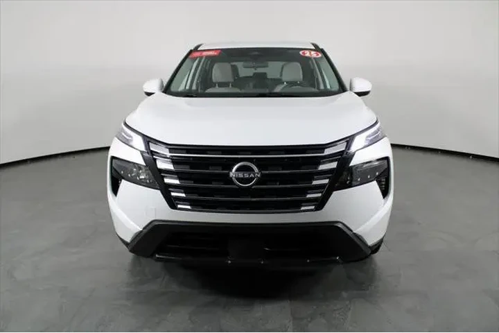 $19987 : Nissan Rogue 2025 AWD SV 4dr image 10