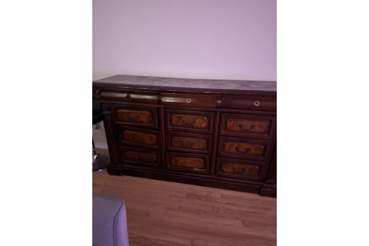 $50 : Dresser (12 drawers) Ropero image 2