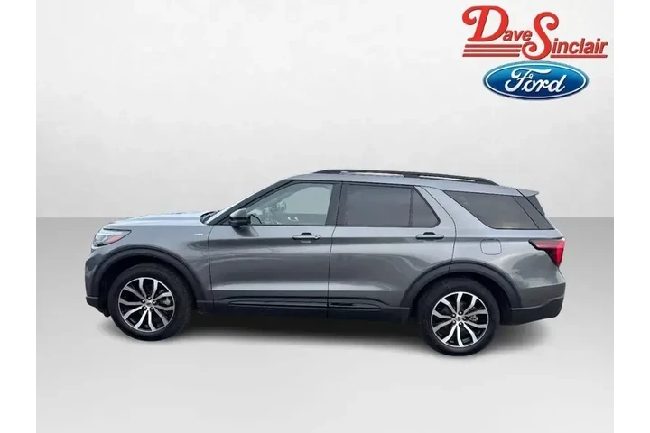 $38888 : Ford Explorer 2025 AWD ST-Li image 10