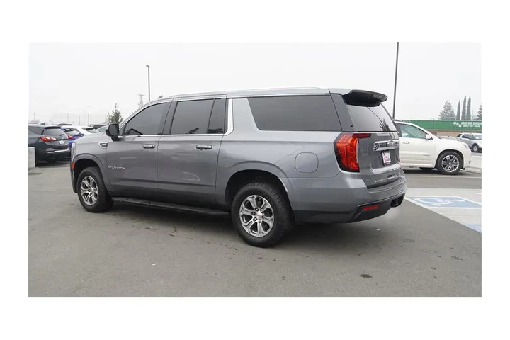 $40984 : 2022 Yukon XL SLE image 7