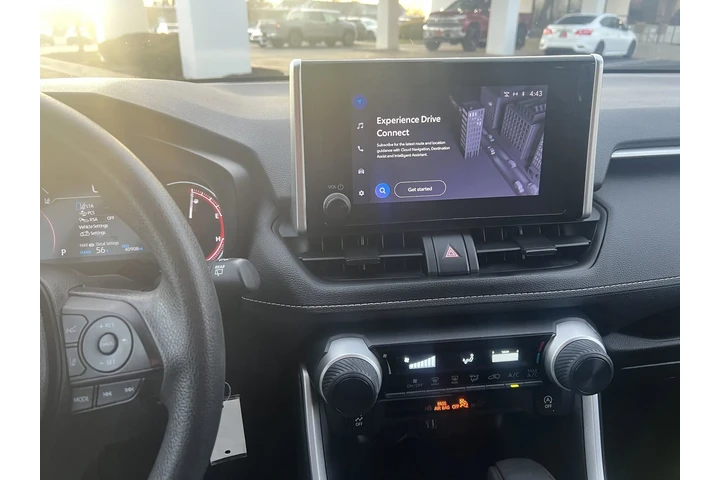 $26495 : Toyota RAV4 2024 AWD LE 4dr image 8