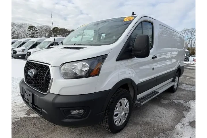 $33700 : Ford Transit 2024 250 3dr SW image 4