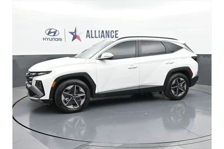 $28588 : Hyundai TUCSON 2025 SEL Conv image 2