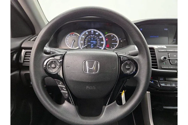 $18998 : Honda Accord 2017 LX 4dr Sed image 10