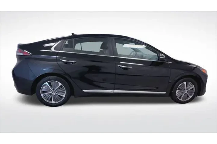 $19495 : Hyundai IONIQ Plug-in Hybrid image 9