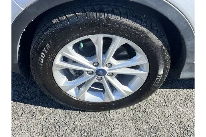 $13000 : Ford Escape 2019 SE 4dr SUV image 9