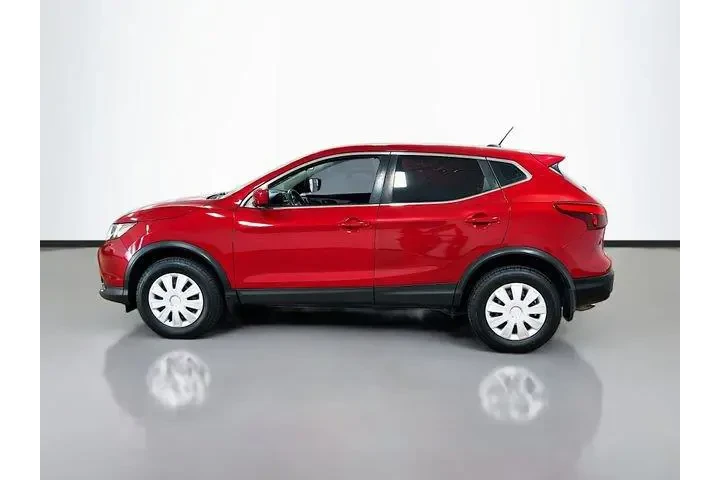 $10521 : Nissan Rogue Sport 2017 S 4d image 4