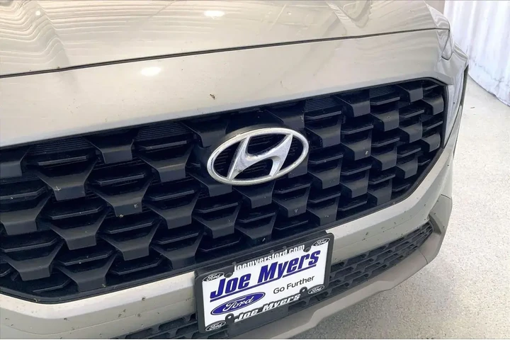 $21531 : Hyundai SANTA FE 2023 SEL 4d image 7