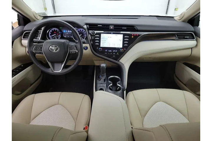 $26998 : Toyota Camry 2020 XLE 4dr Se image 9