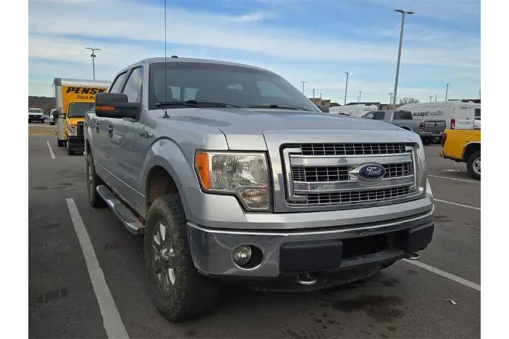 $13500 : Ford F-150 2014 4x4 XLT 4dr image 4