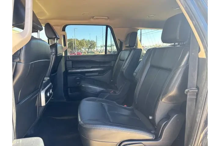 $35200 : Ford Expedition MAX 2022 4x4 image 6