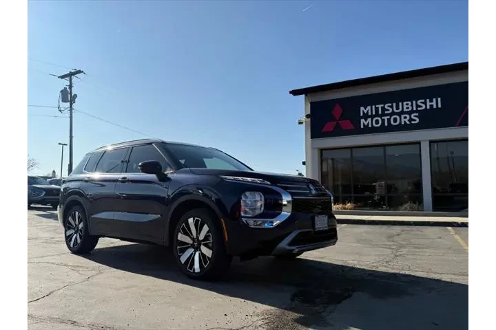 $31995 : Mitsubishi Outlander 2025 AW image 1