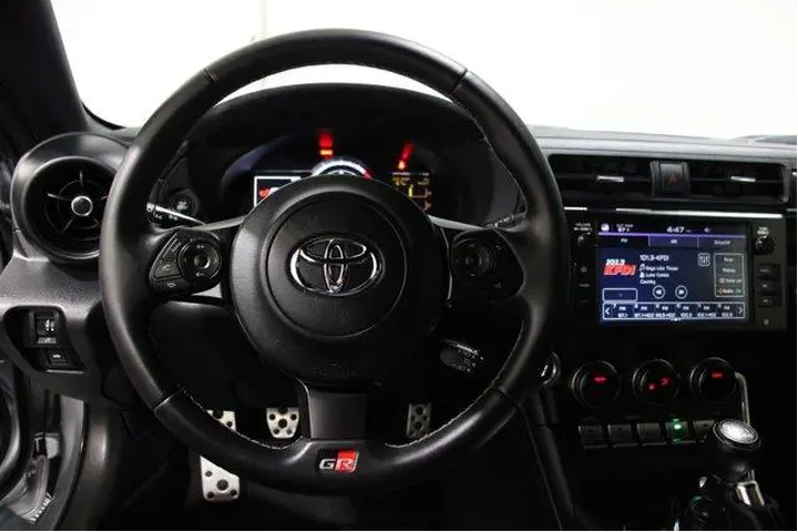 $30998 : Toyota GR86 2023 Premium 2dr image 8