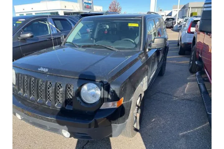 $6900 : Jeep Patriot 2014 Latitude 4 image 4