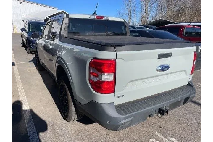 $27992 : Ford Maverick 2022 Lariat 4d image 5