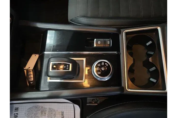 $26500 : Mitsubishi Outlander 2024 SE image 10