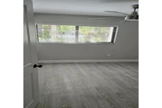 $1900 : baños, 2 con azulejos italia thumbnail