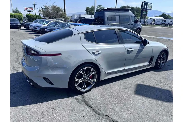 $20910 : 2019 Stinger GT1 image 6