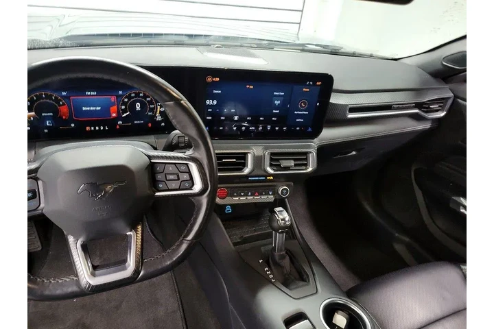 $28998 : Ford Mustang 2024 EcoBoost 2 image 9