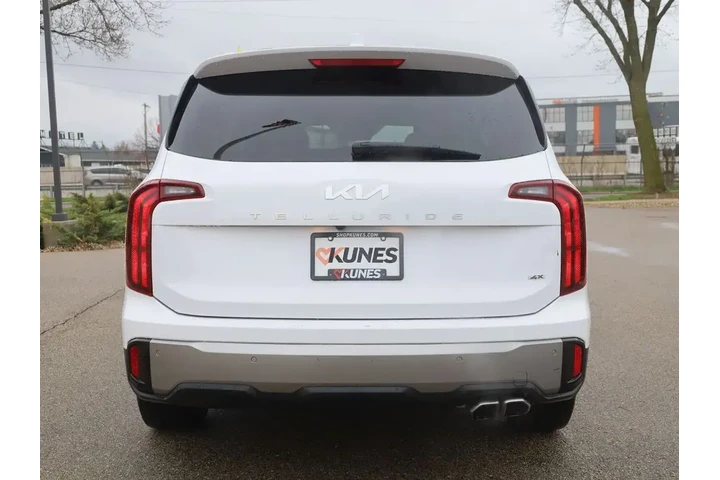 $35177 : Kia Telluride 2025 AWD S 4dr image 8