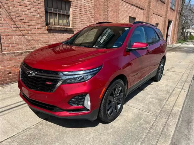 $21999 : 2022 Equinox RS image 1