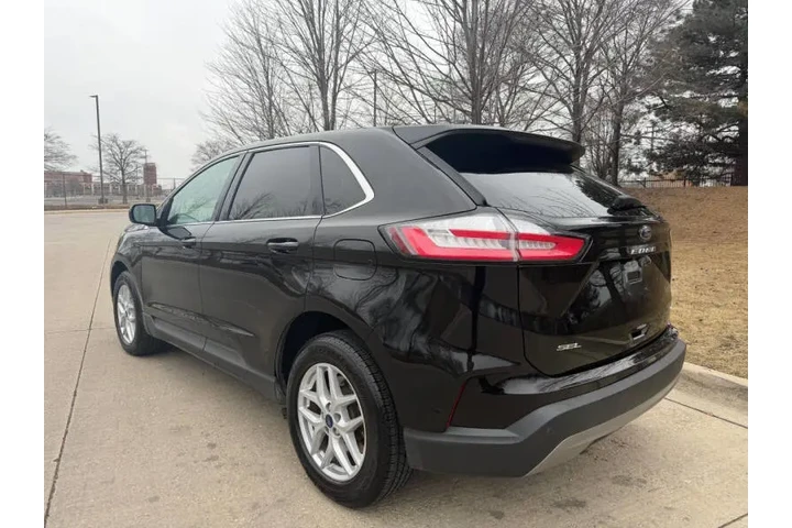 $1 : 2022 Edge SEL image 8