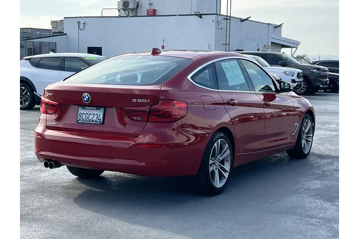 $11988 : BMW 3 Series 2017 AWD 330i x image 7