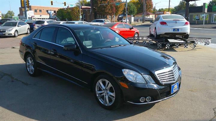 $10999 : 2010 Mercedes-Benz E-Class E image 5