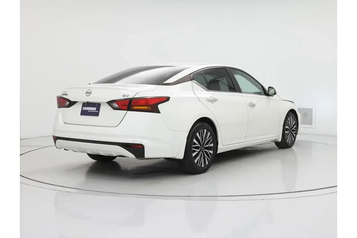 $20998 : Nissan Altima 2023 2.5 SV 4d image 8
